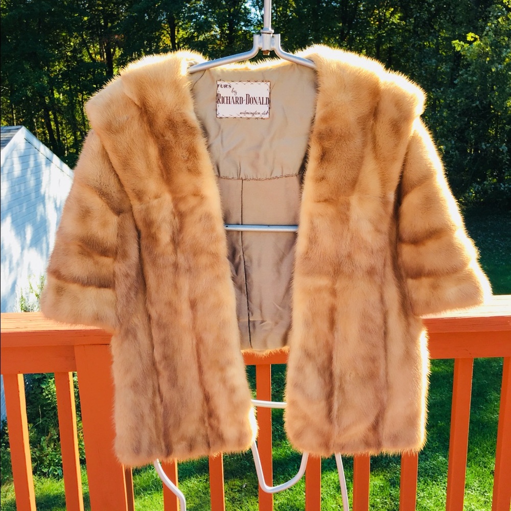 REAL MINK FUR GLAMOROUS SHRUG
